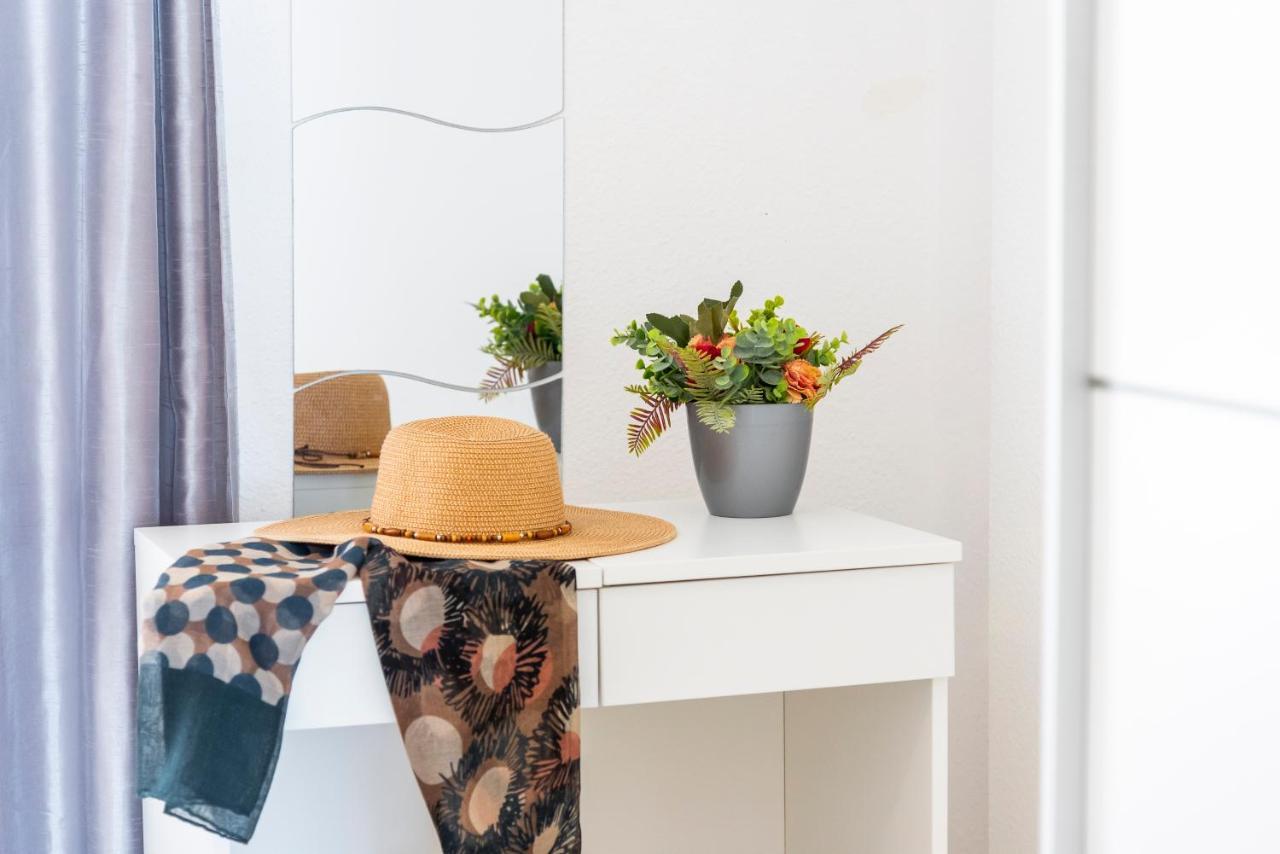 1314 Fabulous 2 Bedroom Accommodation Roof Terrace Callao Salvaje Esterno foto